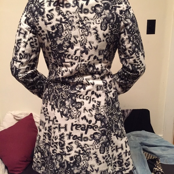 Awesome, funky Desigual Coat - Picture 4 of 5